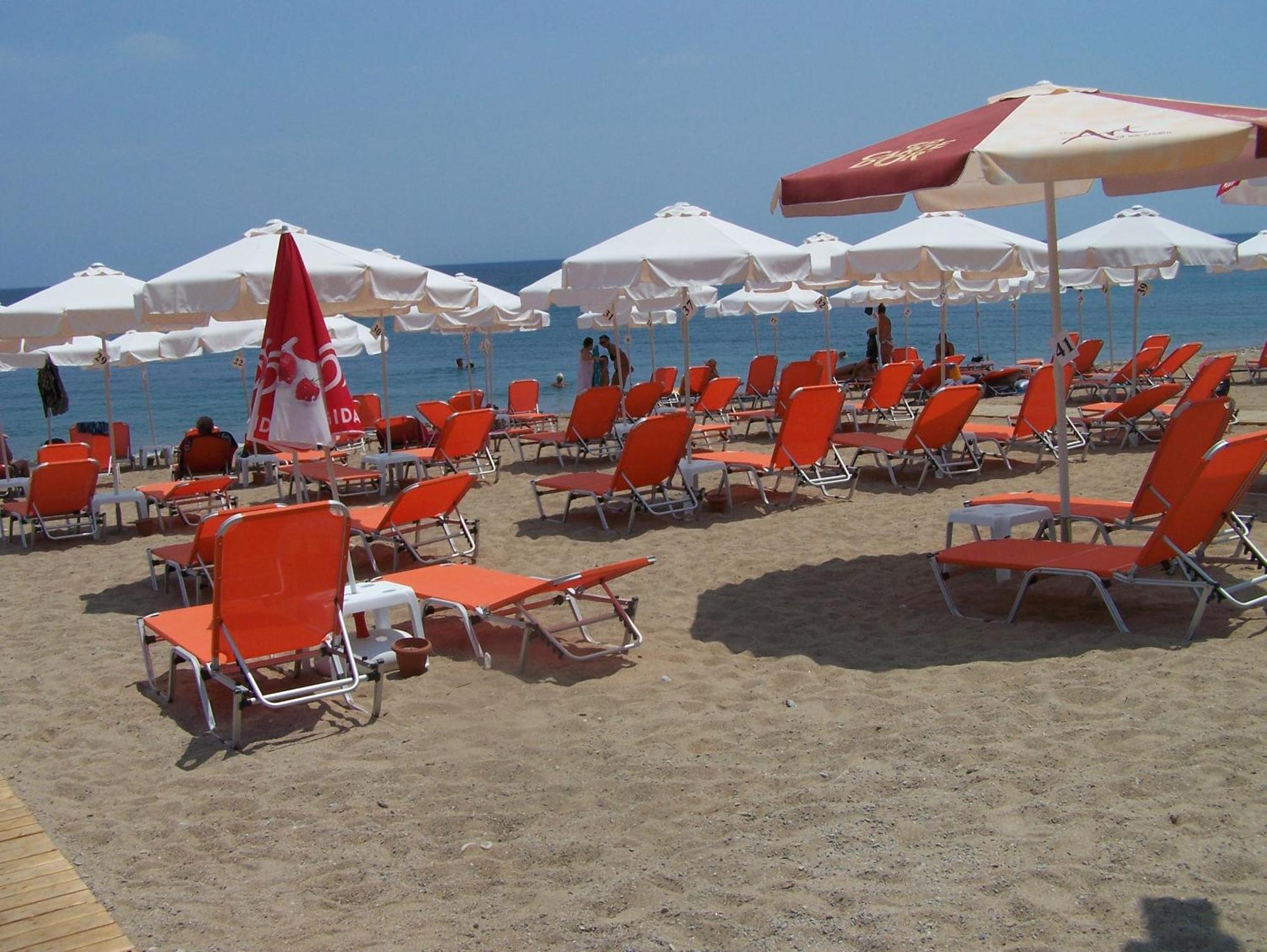 Apartahotel Akroyali & 3*